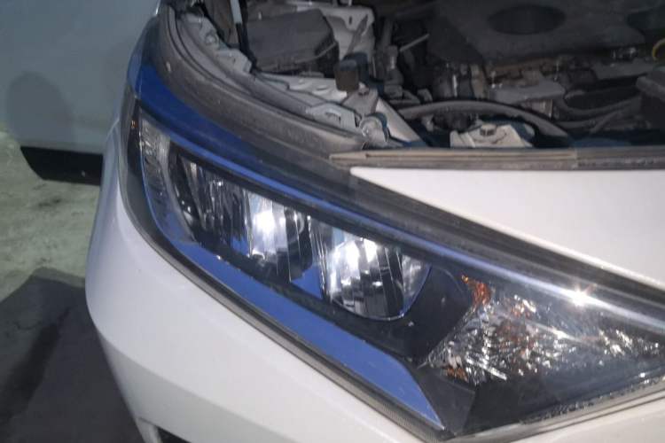 Used Toyota RAV4 2020 2.0L CVT Two-Wheel Drive Fashion PLUS Edition Right Front Headlight