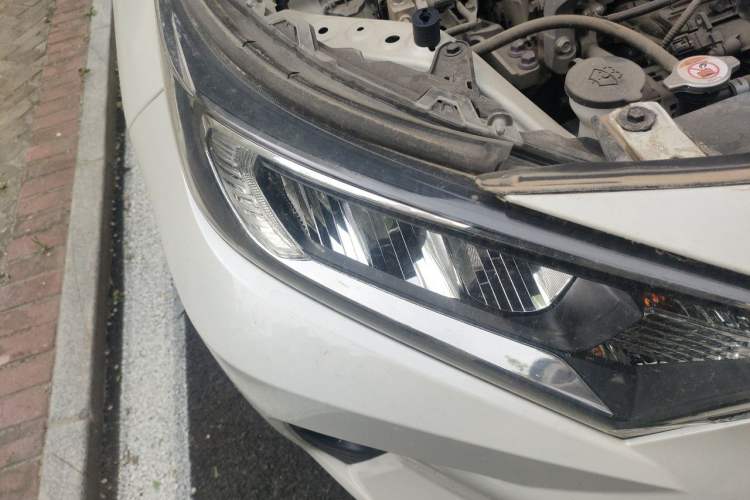 Used Toyota RAV4 2020 2.0L CVT Two-Wheel Drive Fashion Edition Right Front Headlight