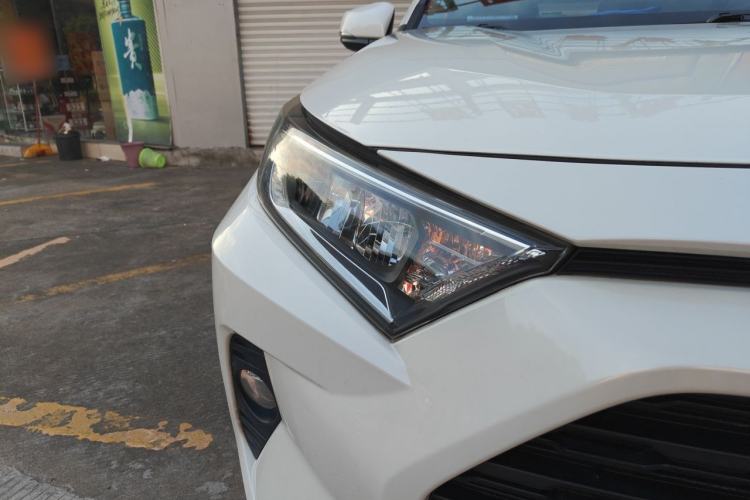 Used Toyota RAV4 2020 2.0L CVT Two-Wheel Drive Fashion Edition Right Front Headlight