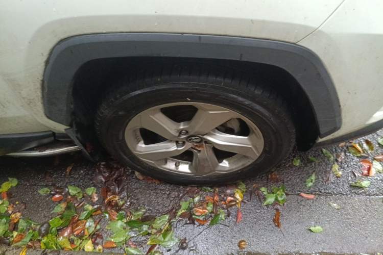 Used Toyota RAV4 2020 2.0L CVT Two-Wheel Drive Fashion Edition Right Front Wheel Hub