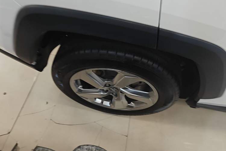 Used Toyota RAV4 2020 2.0L CVT Two-Wheel Drive Fashion Edition Right Rear Wheel Hub