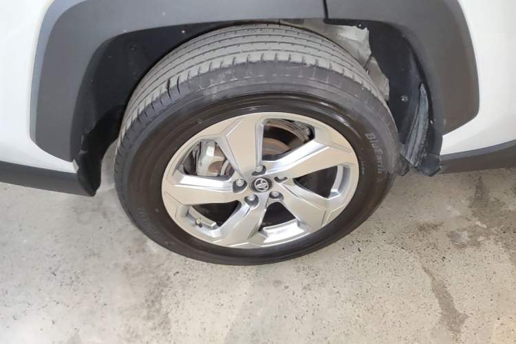 Used Toyota RAV4 2020 2.0L CVT Two-Wheel Drive Fashion PLUS Edition Right Rear Wheel Hub