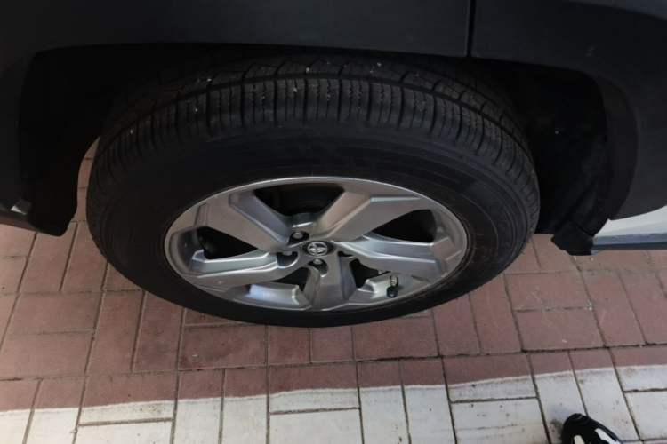 Used Toyota RAV4 2020 2.0L CVT Two-Wheel Drive Fashion Edition Right Rear Wheel Hub