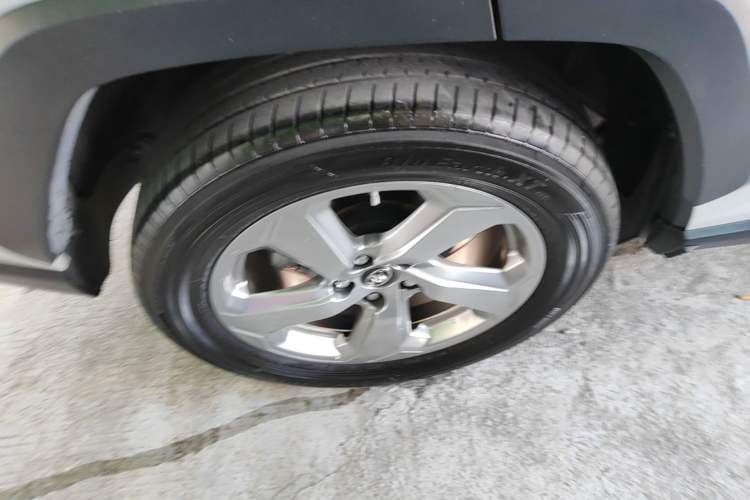 Used Toyota RAV4 2020 2.0L CVT Two-Wheel Drive Fashion Edition Right Rear Wheel Hub