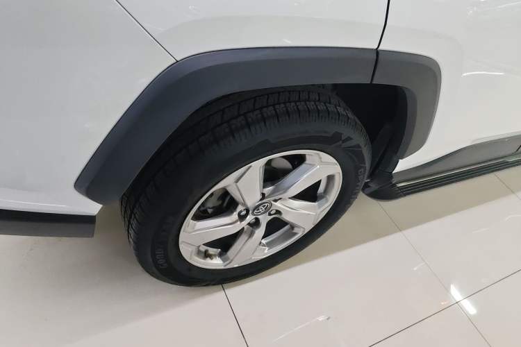 Used Toyota RAV4 2020 2.0L CVT Two-Wheel Drive Fashion PLUS Edition Right Rear Wheel Hub