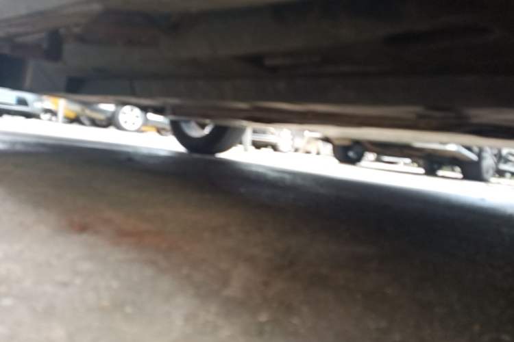 Used Toyota RAV4 2020 2.0L CVT Two-Wheel Drive Fashion Edition Right Side Sill