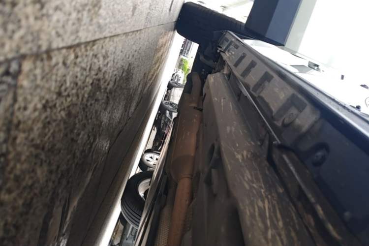 Used Toyota RAV4 2020 Dual-Engine 2.5L E-CVT Two-Wheel Drive Elite Edition Right Side Sill