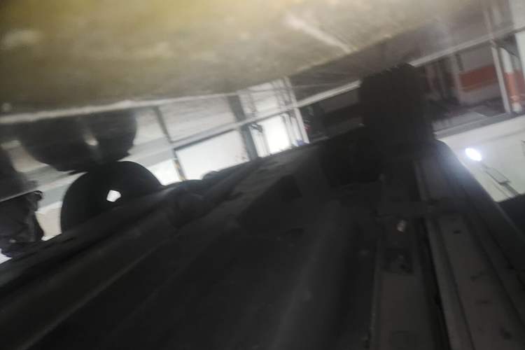 Used Toyota RAV4 2020 2.0L CVT Four-Wheel Drive Prestige Edition Right Side Sill