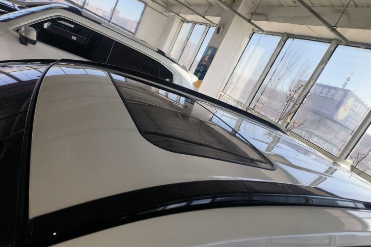 Used Toyota RAV4 2020 Dual-Engine 2.5L E-CVT 4x4 Elite PLUS Edition Roof