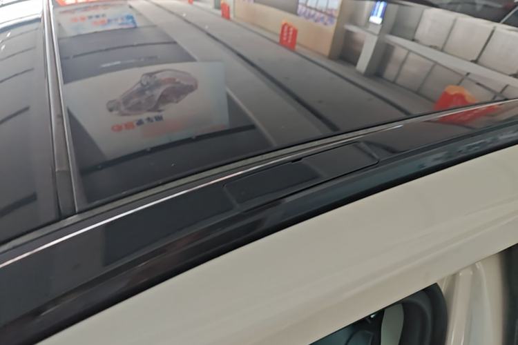 Used Toyota RAV4 2020 2.0L CVT Two-Wheel Drive Prestige Edition Roof