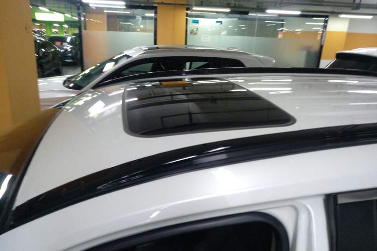 Used Toyota RAV4 2020 2.0L CVT 4x4 Trend Edition Roof