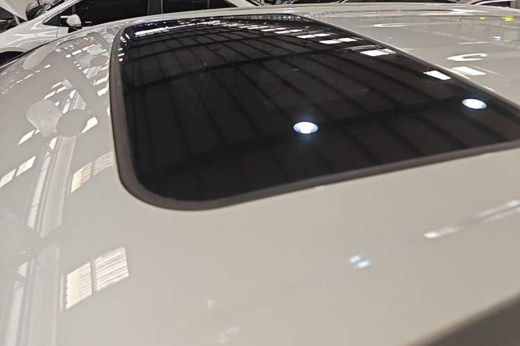 Used Toyota RAV4 2020 2.0L CVT Two-Wheel Drive Fashion Edition Roof