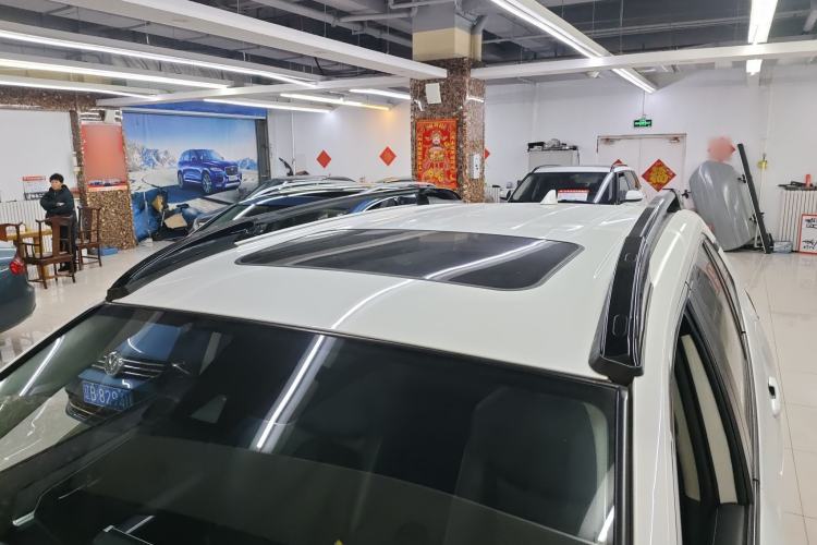 Used Toyota RAV4 2020 2.0L CVT Two-Wheel Drive Fashion PLUS Edition Roof
