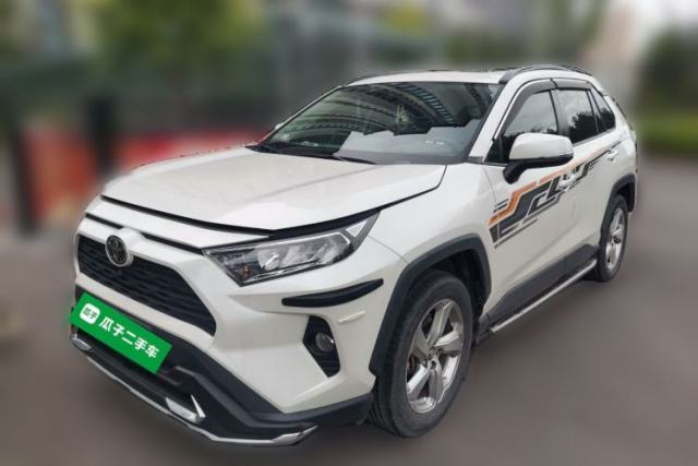 Used Toyota RAV4 2020 2.0L CVT Two-Wheel Drive Fashion PLUS Edition