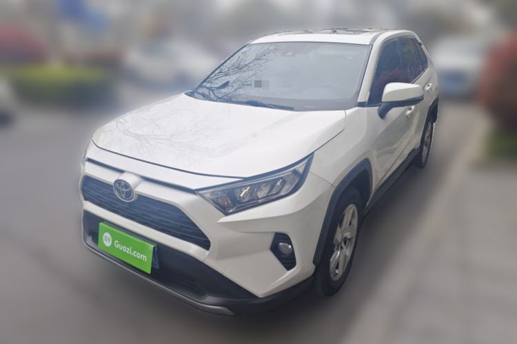 Used Toyota RAV4 2020 2.0L CVT Two-Wheel Drive Fashion Edition Guazi used car, China used car export, Used car for sale, Used cars, Cheapest cars for sale