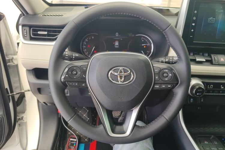 Used Toyota RAV4 2020 2.0L CVT Two-Wheel Drive Fashion PLUS Edition Steering Wheel