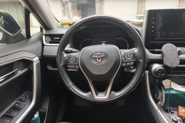 Used Toyota RAV4 2020 2.0L CVT Two-Wheel Drive Fashion PLUS Edition Steering Wheel