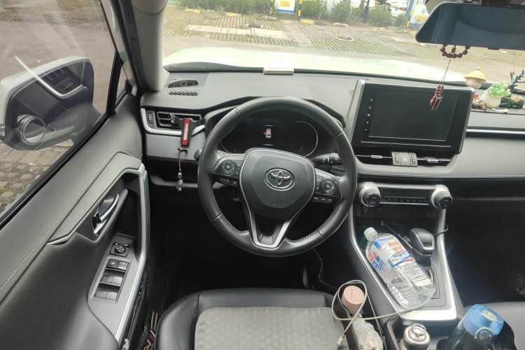 Used Toyota RAV4 2020 2.0L CVT Two-Wheel Drive Fashion PLUS Edition Steering Wheel