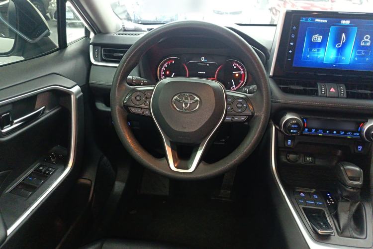 Used Toyota RAV4 2020 2.0L CVT Two-Wheel Drive Fashion Edition Steering Wheel