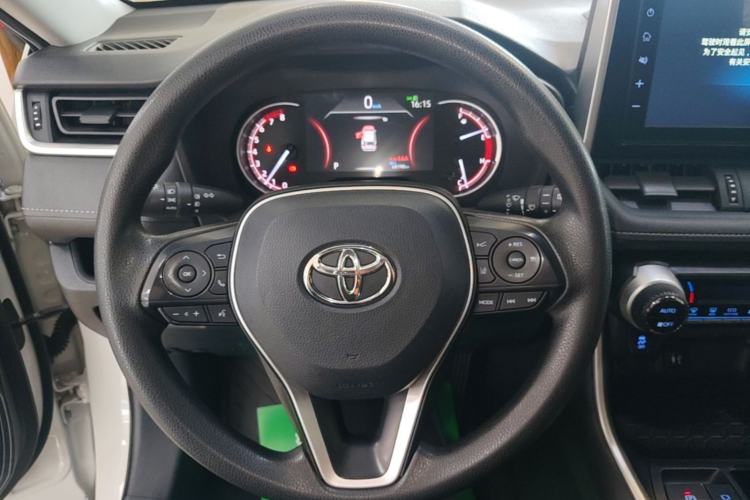 Used Toyota RAV4 2020 2.0L CVT Two-Wheel Drive Fashion Edition Steering Wheel
