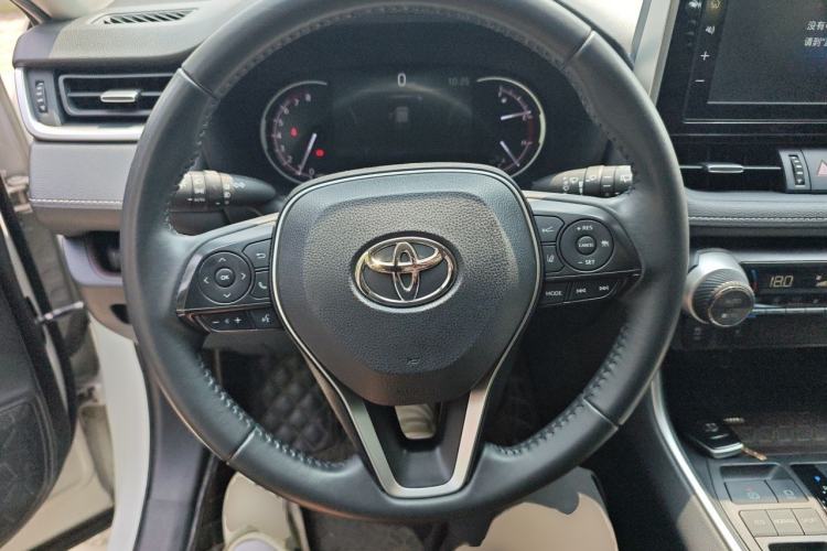 Used Toyota RAV4 2020 2.0L CVT Two-Wheel Drive Prestige Edition Steering Wheel