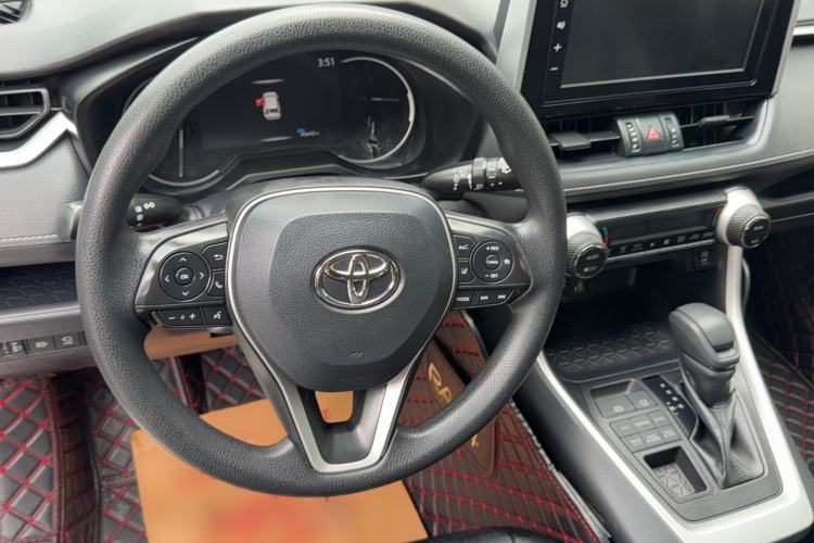 Used Toyota RAV4 2020 2.0L CVT 4x4 Trend Edition Steering Wheel