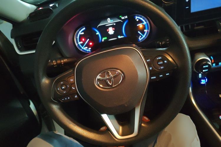 Used Toyota RAV4 2020 Dual-Engine 2.5L E-CVT Two-Wheel Drive Elite Edition Steering Wheel
