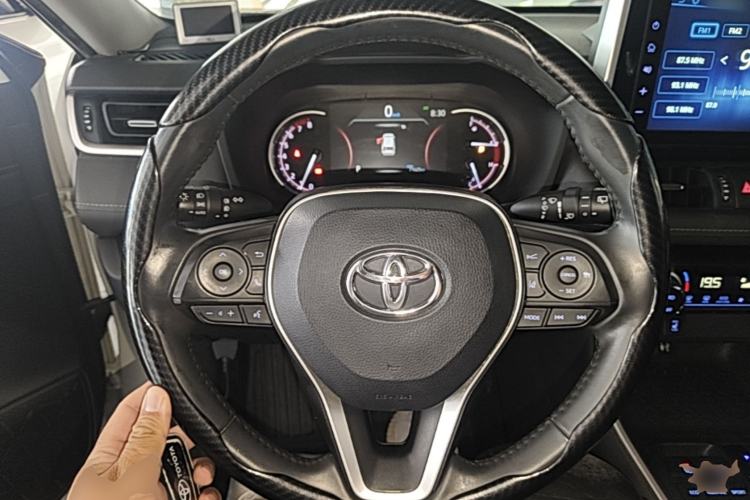 Used Toyota RAV4 2020 2.0L CVT Two-Wheel Drive Fashion PLUS Edition Steering Wheel