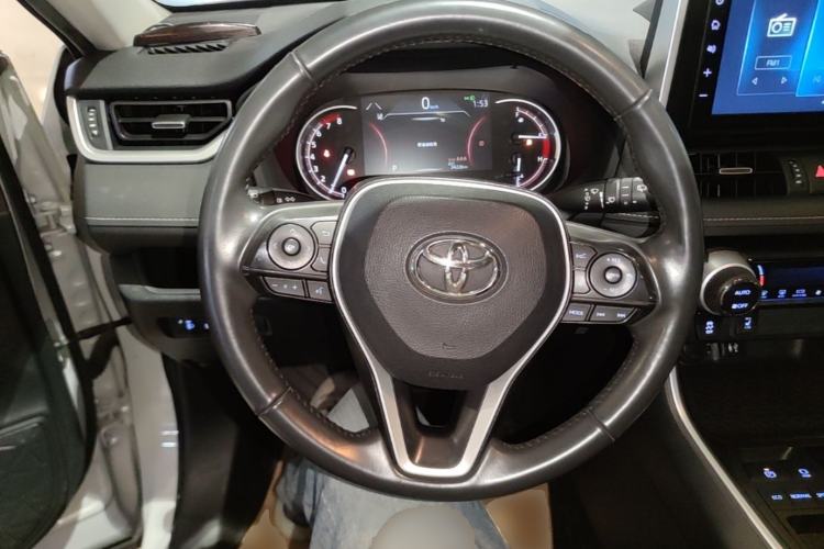 Used Toyota RAV4 2020 2.0L CVT Two-Wheel Drive Fashion PLUS Edition Steering Wheel