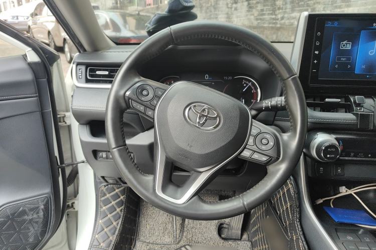 Used Toyota RAV4 2020 2.0L CVT Two-Wheel Drive Fashion PLUS Edition Steering Wheel