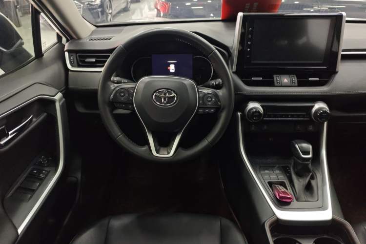Used Toyota RAV4 2020 2.0L CVT Two-Wheel Drive Fashion PLUS Edition Steering Wheel