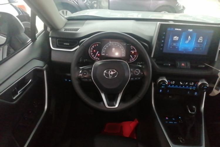 Used Toyota RAV4 2020 2.0L CVT Two-Wheel Drive Fashion PLUS Edition Steering Wheel