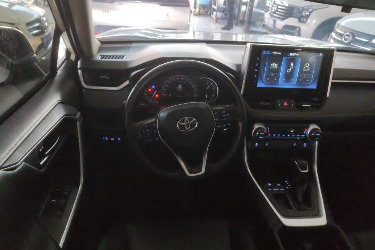 Used Toyota RAV4 2020 2.0L CVT Two-Wheel Drive Fashion PLUS Edition Steering Wheel
