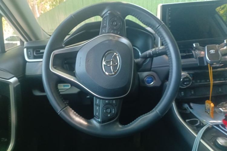 Used Toyota RAV4 2020 Dual-Motor 2.5L E-CVT Four-Wheel Drive Flagship Edition Steering Wheel