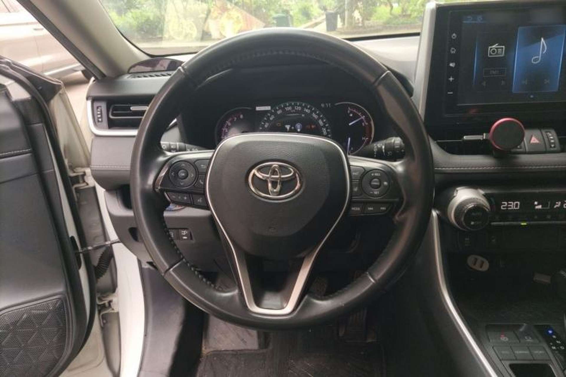 Used Toyota RAV4 2020 2.0L CVT Two-Wheel Drive Fashion PLUS Edition Steering Wheel