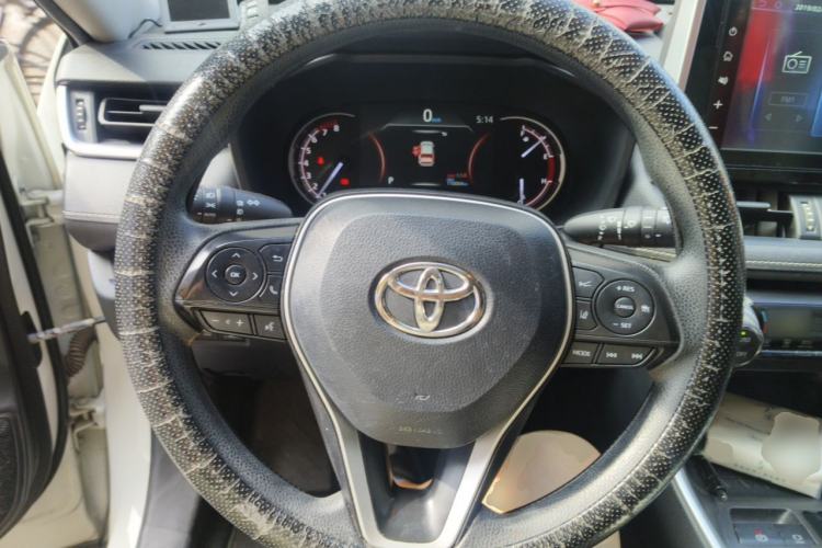 Used Toyota RAV4 2020 2.0L CVT 4x4 Trend Edition Steering Wheel