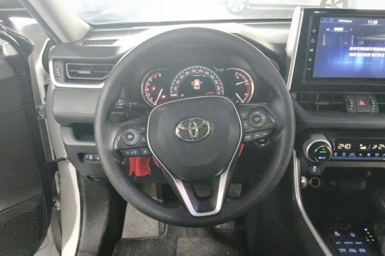 Used Toyota RAV4 2020 2.0L CVT 4x4 Trend Edition Steering Wheel