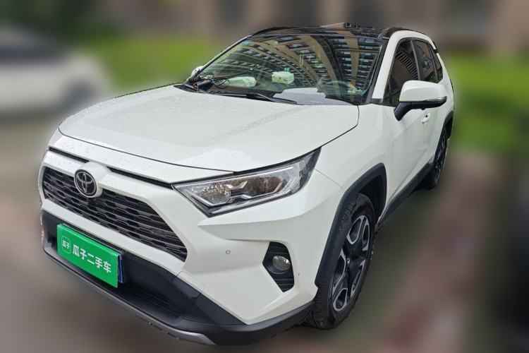 Used Toyota RAV4 2020 2.0L CVT Two-Wheel Drive Prestige Edition Guazi used car, China used car export, Used car for sale, Used  cars, Cheapest cars for sale