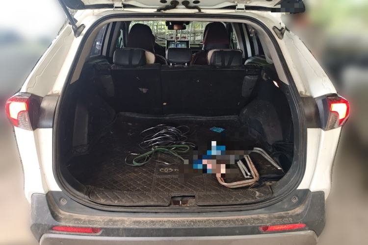 Used Toyota RAV4 2020 Dual-Engine 2.5L E-CVT Two-Wheel Drive Elite Edition Trunk