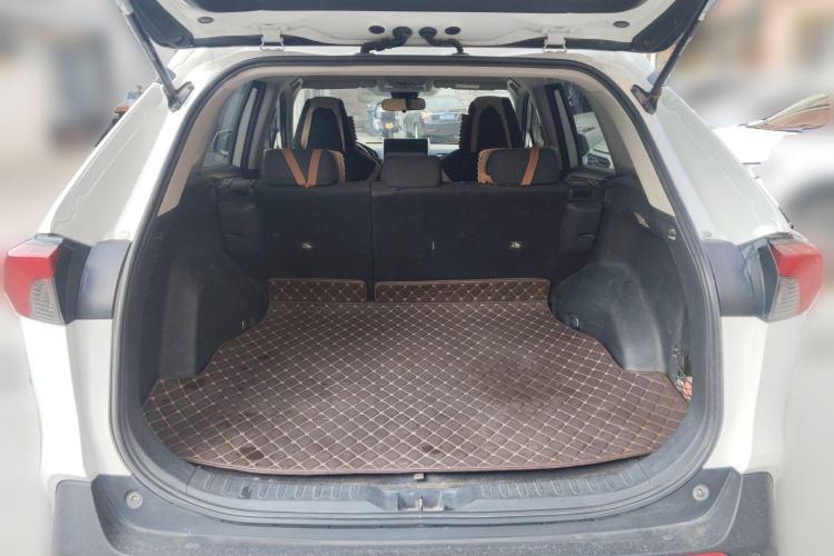 Used Toyota RAV4 2020 2.0L CVT Two-Wheel Drive Urban Edition Trunk