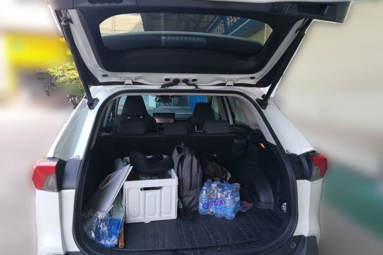 Used Toyota RAV4 2020 Dual-Engine 2.5L E-CVT Two-Wheel Drive Elite Edition Trunk