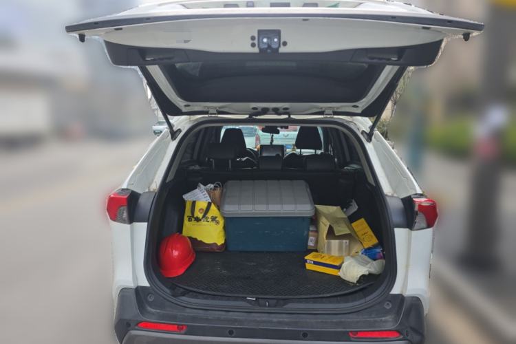 Used Toyota RAV4 2020 Dual-Engine 2.5L E-CVT Two-Wheel Drive Elite Edition Trunk