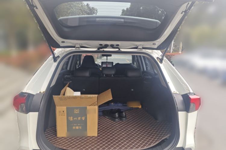 Used Toyota RAV4 2020 2.0L CVT Two-Wheel Drive Fashion Edition Trunk