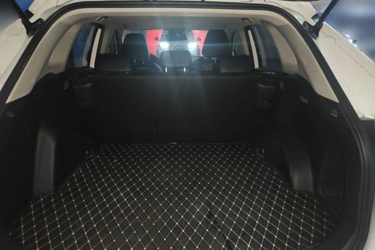 Used Toyota RAV4 2020 2.0L CVT Two-Wheel Drive Fashion Edition Trunk