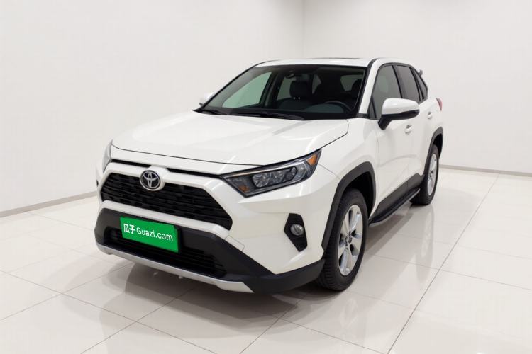 Used Toyota RAV4 2020 2.0L CVT Two-Wheel Drive Fashion Edition Guazi used car, China used car export, Used car for sale, Used cars, Cheapest cars for sale
