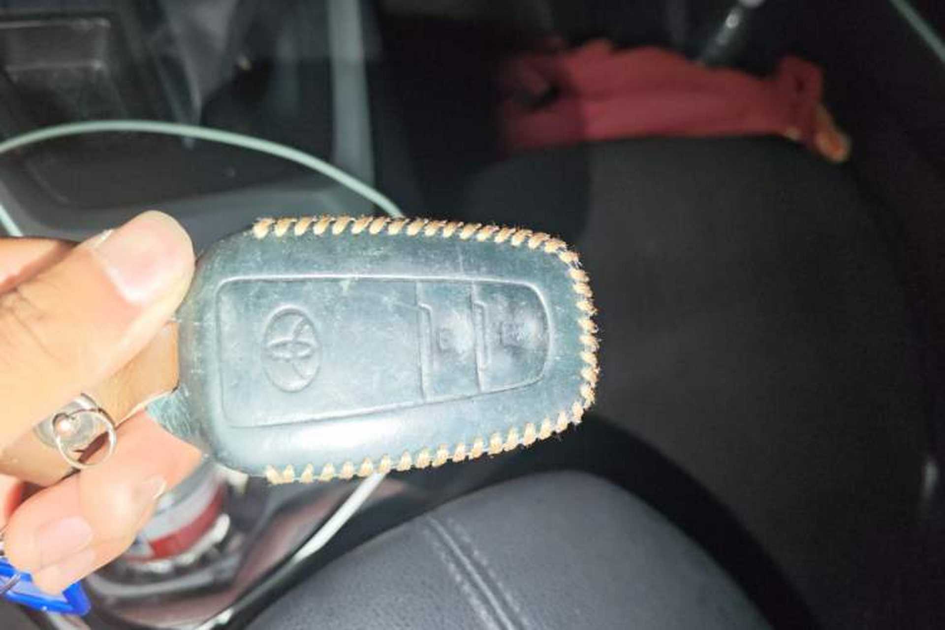Used Toyota RAV4 2020 2.0L CVT Two-Wheel Drive Fashion PLUS Edition Vehicle Key