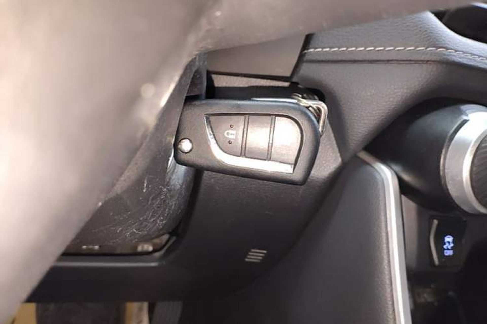 Used Toyota RAV4 2020 2.0L CVT Two-Wheel Drive Urban Edition Vehicle Key