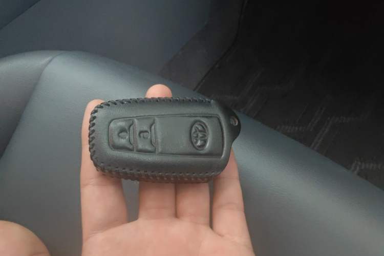 Used Toyota RAV4 2020 2.0L CVT 4x4 Style PLUS Edition Vehicle Key