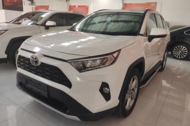 Toyota RAV4 2020 2.0L CVT Two-Wheel Drive Fashion PLUS Edition de segunda mano