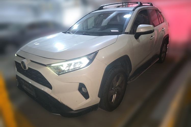 Used Toyota RAV4 2020 2.0L CVT Two-Wheel Drive Fashion PLUS Edition Guazi used car, China used car export, Used car for sale, Used  cars, Cheapest cars for sale